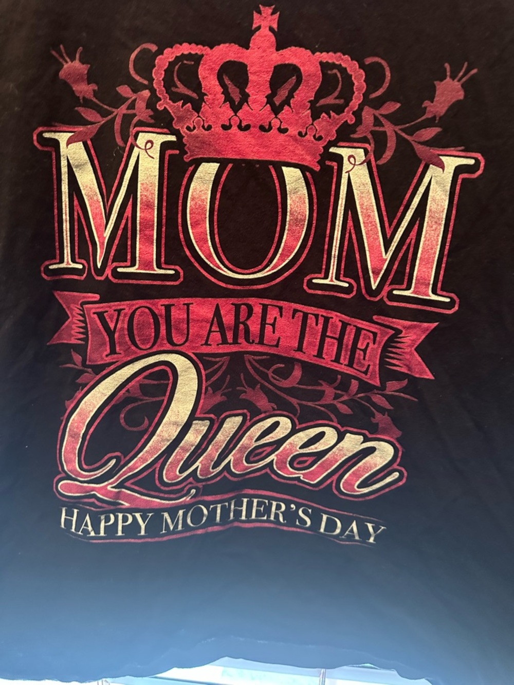 Mom You Are The Queen Graphic Tee 🤩